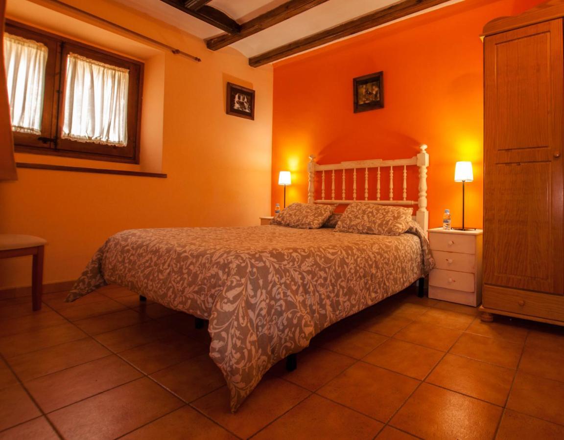 Hostal Santuari De Paller Baga Exterior photo