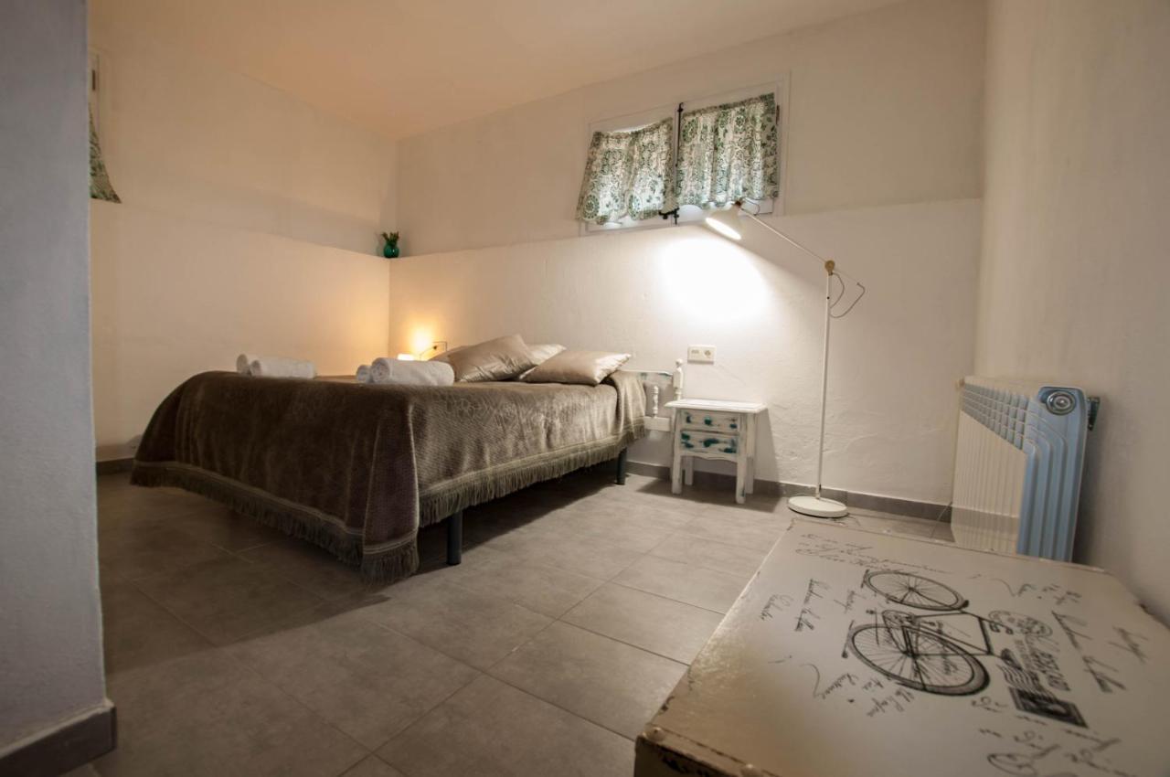 Hostal Santuari De Paller Baga Exterior photo